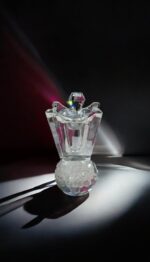 ⁦💫 مبخر كريستال أنيق – فخامة التصميم وروعة التفاصيل⁩ - الصورة ⁦2⁩